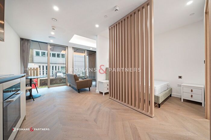 1 Bedroom Flat To Rent In The Haydon, Tower Hill, EC3N