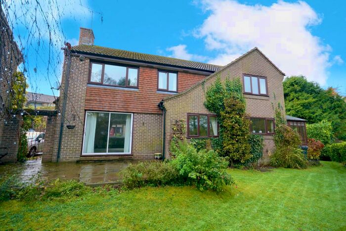 3 Bedroom Property To Rent In Caters Place, Dorchester DT1