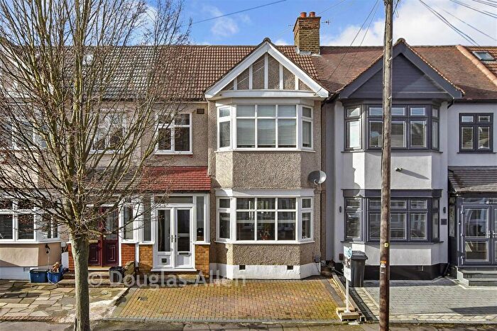 3 Bedroom Terraced House For Sale In Brockham Drive, Ilford, Essex, IG2