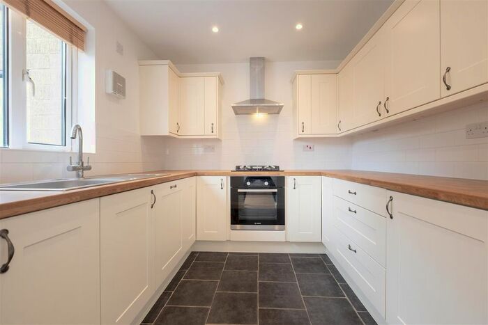 4 Bedroom End Of Terrace House To Rent In Rosewarn Close, Bath, BA2