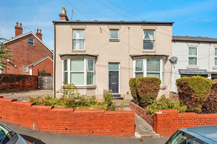 4 Bedroom End Of Terrace House For Sale In Industry Road, Sheffield, South Yorkshire, S9