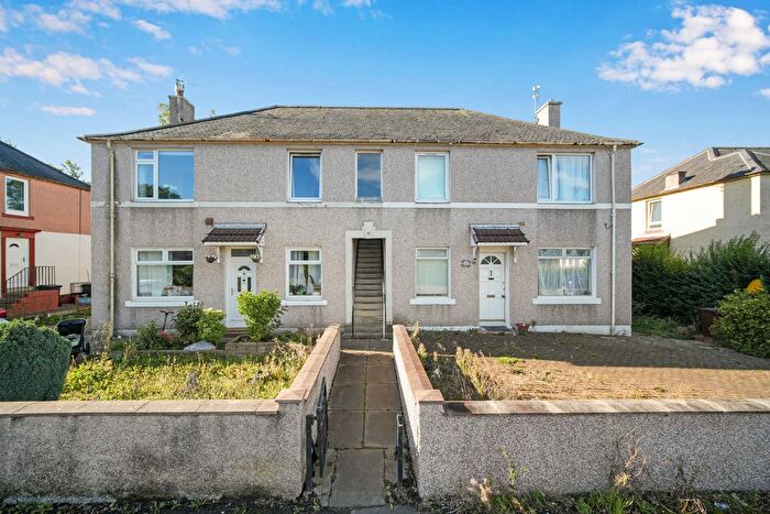 2 Bedroom Flat For Sale In / Stenhouse Place West, Stenhouse, Edinburgh, EH11