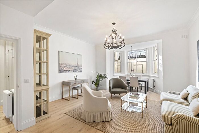 1 Bedroom Flat For Sale In Earl's Court Square, London, SW5