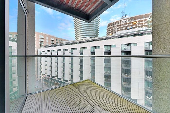 1 Bedroom Flat For Sale In Baltimore Wharf, Canary Wharf, London, E14