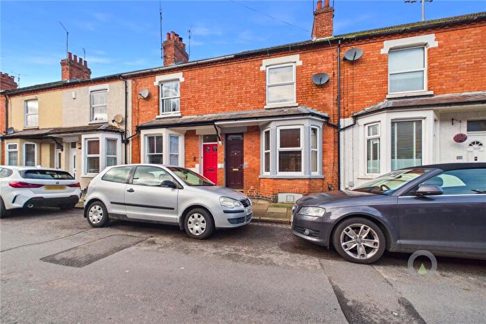 3 Bedroom Terraced House To Rent In Wantage Road, Abington, Northampton, Northamptonshire, NN1