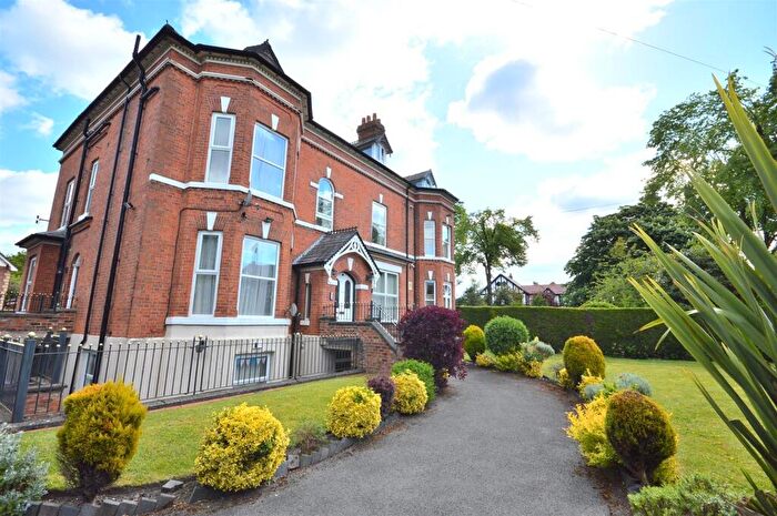 2 Bedroom Apartment To Rent In Northenden Road, Sale, M33