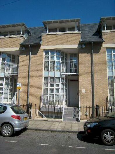 4 Bedroom Town House To Rent In New Park Street, Cambridge, CB5