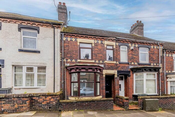 1 Bedroom Flat To Rent In Hillary Street, Stoke On Trent, ST6