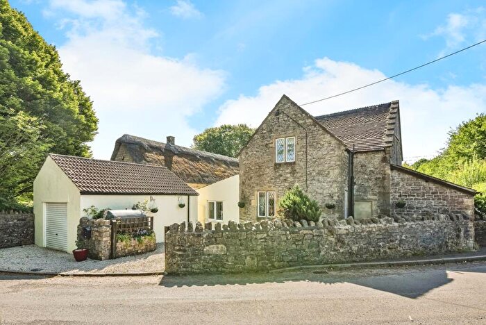4 Bedroom Detached House For Sale In West Cranmore, Shepton Mallet, Somerset, BA4