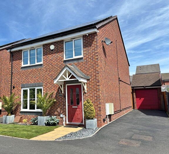 4 Bedroom Detached House For Sale In Hall End Road, Great Barr, Birmingham, B42
