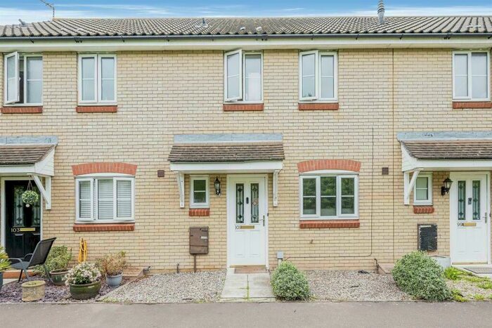 3 Bedroom Ground Maisonette To Rent In Horsley Drive, Gorleston, Great Yarmouth, NR31