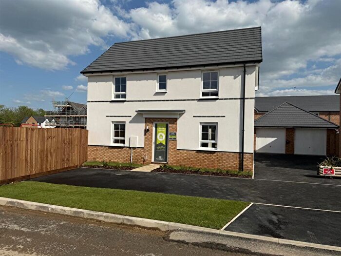 4 Bedroom Detached House For Sale In Off Banbury Road, Upper Lighthorne, Leamington Spa * Perfect For Jaguar Land Rover *, CV33