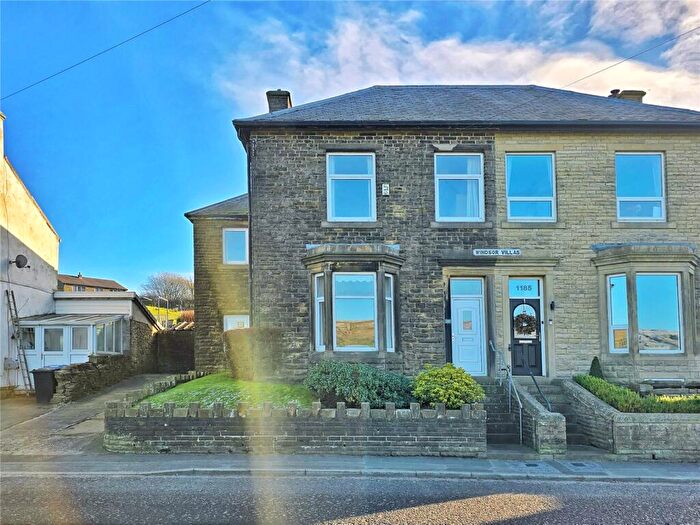 4 Bedroom Semi-Detached House For Sale In Burnley Road, Loveclough, Rossendale, BB4