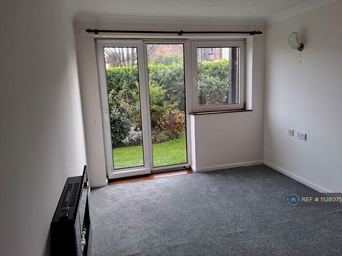 1 Bedroom Flat To Rent In (Over Only) Claremount Court, Wallasey Village, CH45