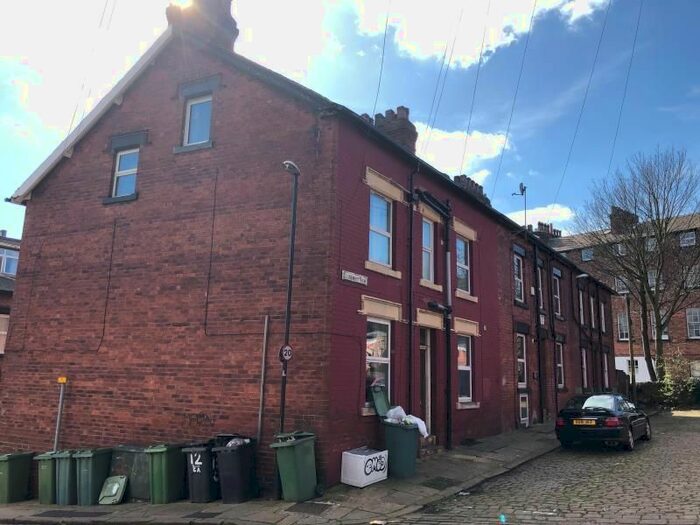 Studio To Rent In Claremont View, Leeds, LS3
