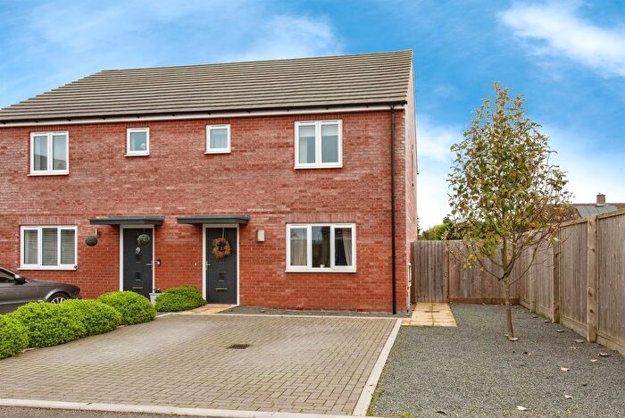 3 Bedroom Semi-Detached House For Sale In Hythe Views Close, Methwold, Thetford, IP26