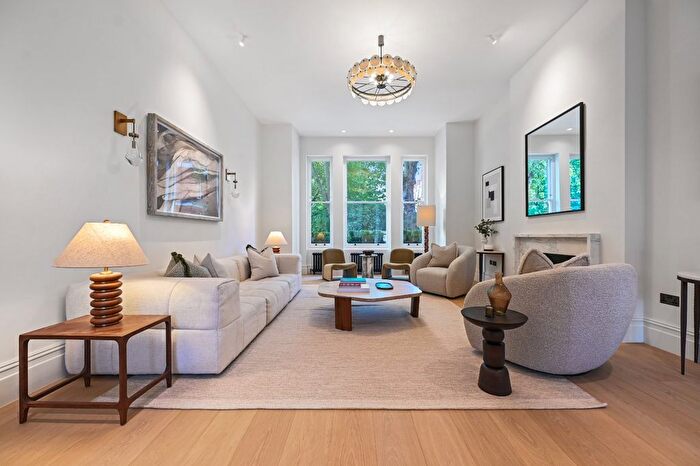3 Bedroom Flat For Sale In Cranley Gardens, South Kensington, London, SW7