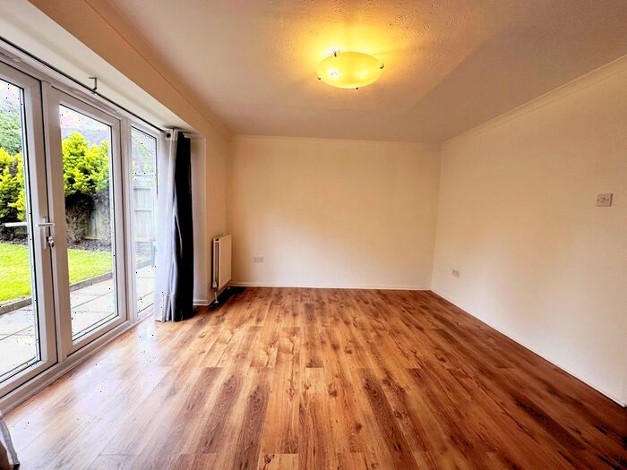 3 Bedroom Property To Rent In Wyatt Close, Ramsey, Huntingdon, PE26