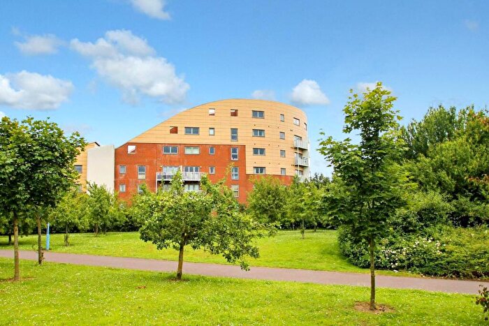 2 Bedroom Apartment For Sale In Staverton Grove, Broughton, MK10