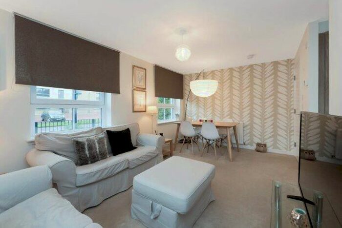 2 Bedroom Flat To Rent In Haughview Terrace, Glasgow, G5