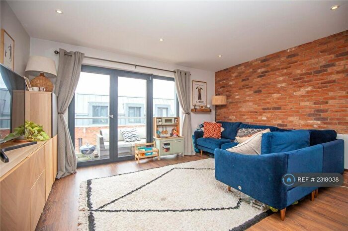 2 Bedroom Penthouse To Rent In Portland Square, Bristol, BS2