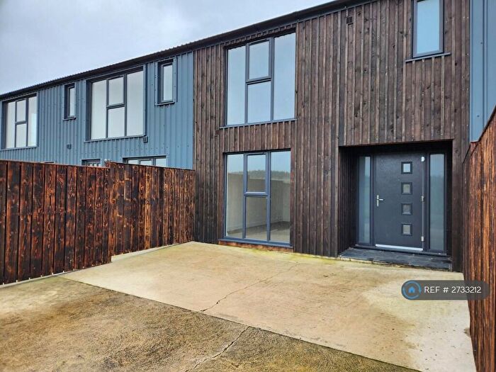 3 Bedroom Semi Detached House To Rent In Stoney Hill Barns, Launceston, PL15