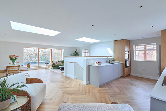 4 Bedroom Penthouse To Rent In Flat, Hills Road, Cambridge, CB2