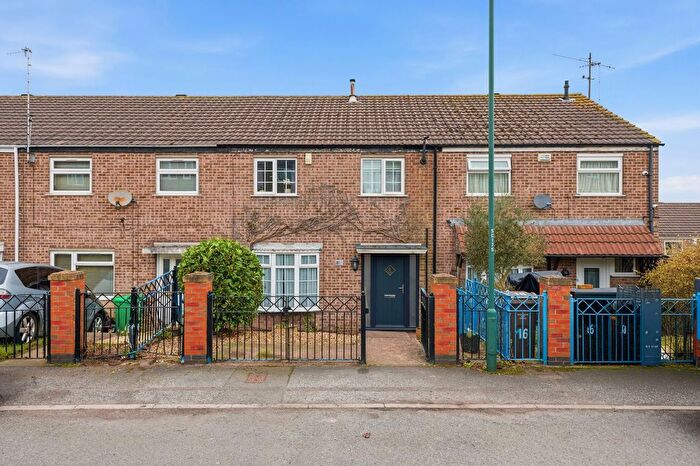 3 Bedroom Terraced House For Sale In Chichester Close, Nottingham, NG5