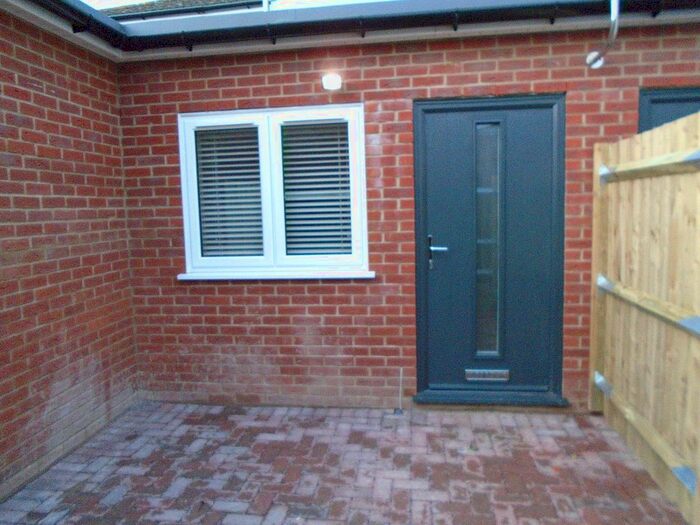 Studio To Rent In 1 Bourne Road, Southampton SO15