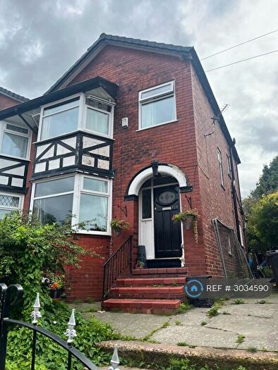 3 Bedroom Semi-Detached House To Rent In Cheadle Old Road, Stockport, SK3