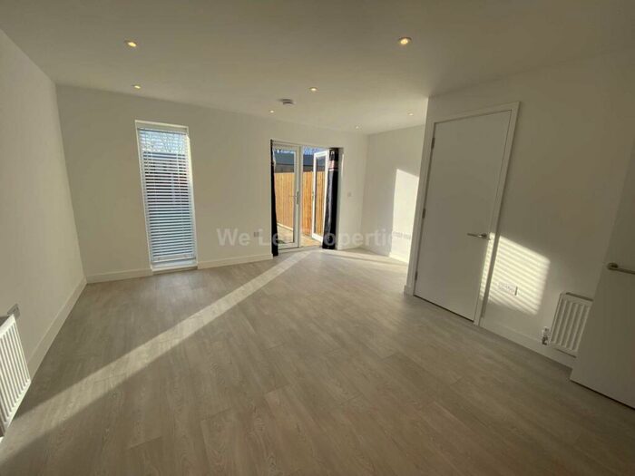 3 Bedroom House To Rent In Shergar Way, Castle Irwell, M6