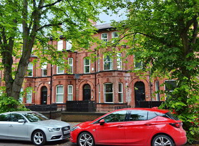 10 Bedroom Apartmentses For Sale In One Bedroom Apartments @, & Ulsterville Avenue, Belfast, BT9