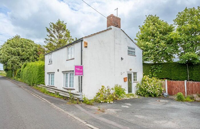 3 Bedroom Detached House For Sale In Liverpool Road, Bickerstaffe, L39