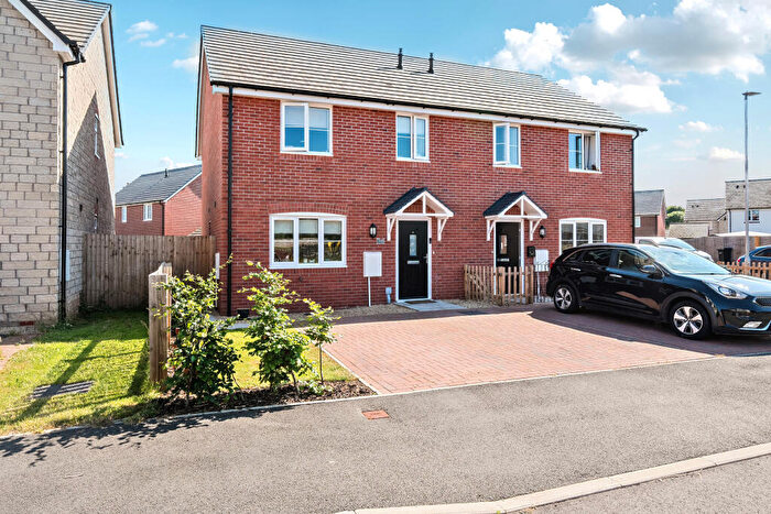 3 Bedroom Semi-Detached House For Sale In The Spires, Moreton-on-Lugg, Hereford, Herefordshire, HR4