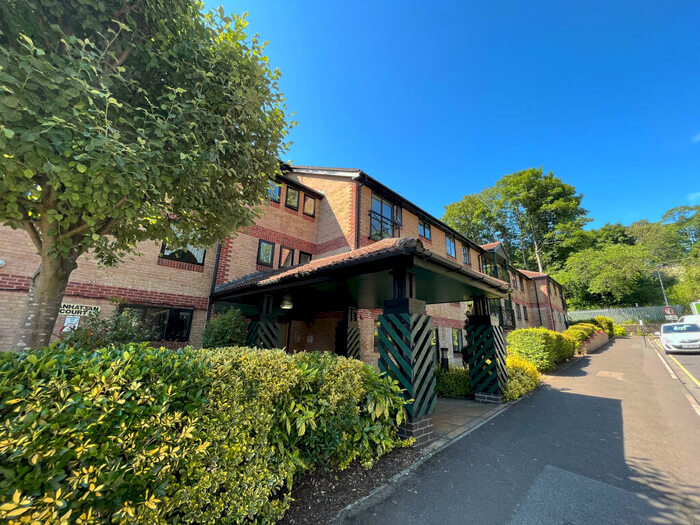 1 Bedroom Apartment To Rent In Manhattan Court, BN1