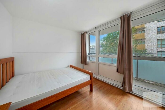 3 Bedroom Flat To Rent In Swallowfield, Munster Square, London, NW1