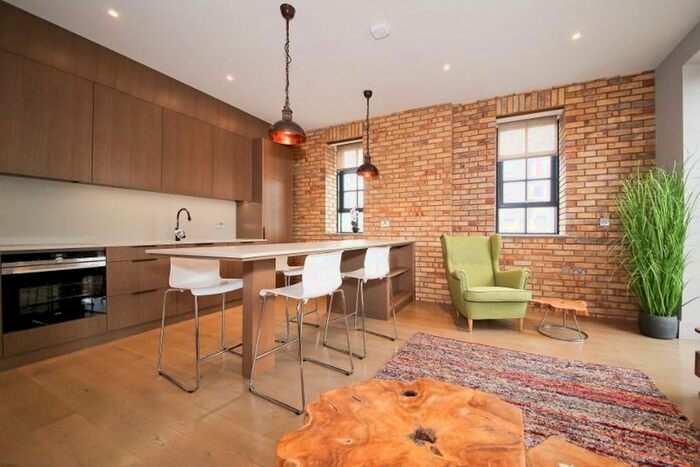 1 Bedroom Flat To Rent In St Johns Hill, Sevenoaks, TN13