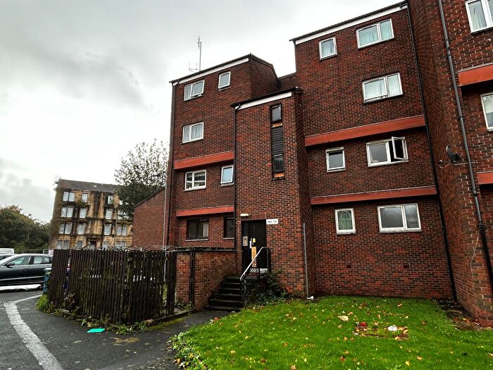 2 Bedroom Flat For Sale In Clavering Street East, Paisley, PA1