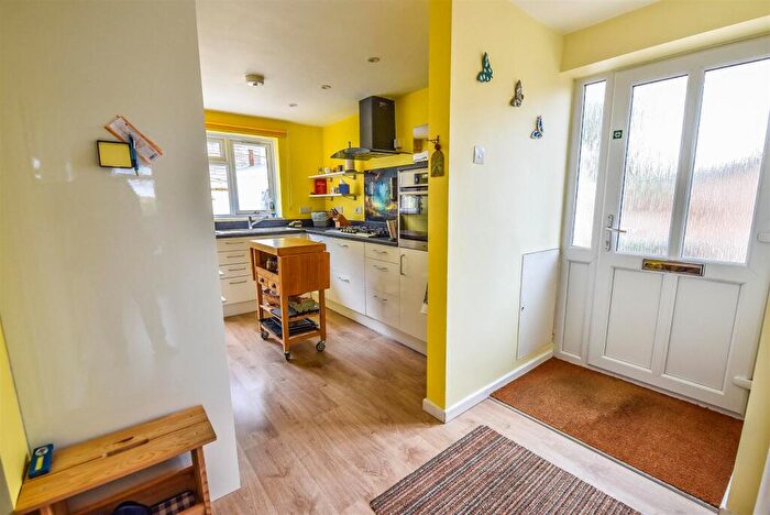 2 Bedroom Semi-Detached Bungalow For Sale In Ryder Close, Cam, GL11