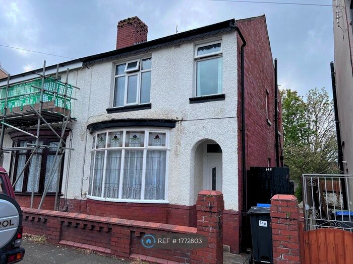 3 Bedroom Semi-Detached House To Rent In Layton Road, Blackpool, FY3
