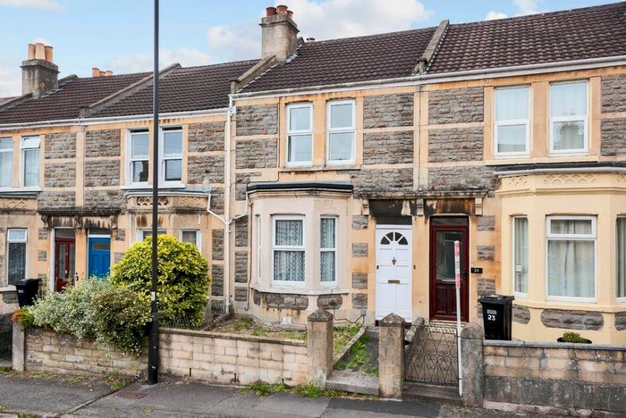 3 Bedroom Terraced House To Rent In Coronation Avenue, Bath, BA2
