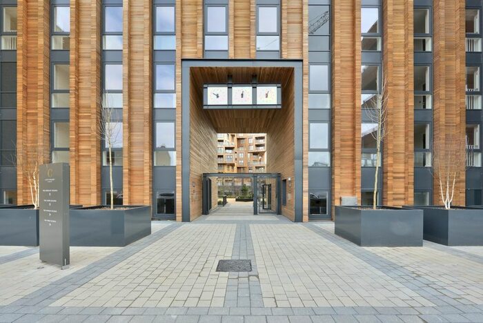 2 Bedroom Flat To Rent In Wharf Road, London, N1