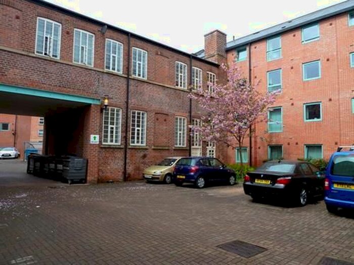 1 Bedroom Flat To Rent In Columbia Place, Fornham Street, Sheffield S2