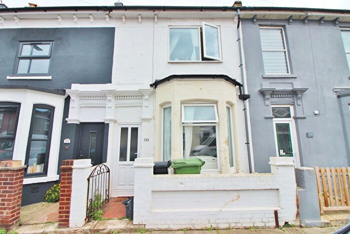 3 Bedroom Terraced House For Sale In Guildford Road, Fratton, PO1