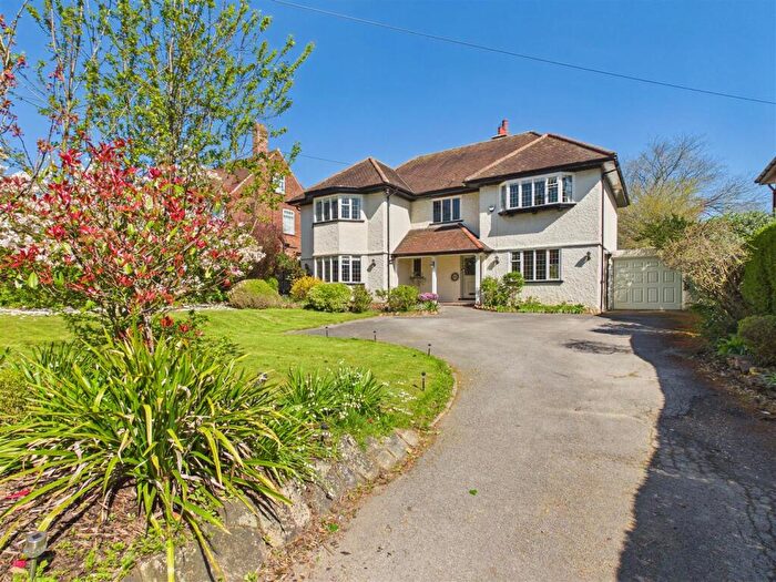 5 Bedroom Detached House For Sale In Packman Lane, Kirk Ella, HU10