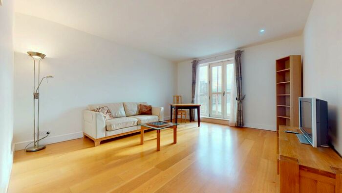 2 Bedroom Flat To Rent In Westferry Circus, E14