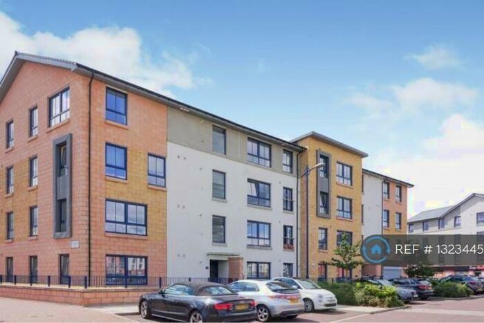 2 Bedroom Flat To Rent In Richmond Park Terrace, Glasgow, G5