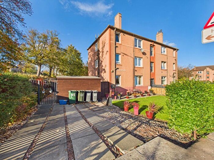 2 Bedroom Flat For Sale In / Northfield Broadway, Edinburgh, EH8