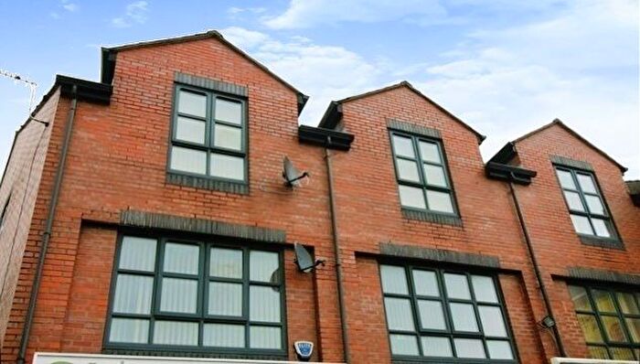 1 Bedroom Flat To Rent In Elizabeth Street, Heywood, OL10
