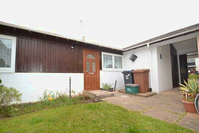 2 Bedroom Bungalow To Rent In Monks Walk, Buntingford, SG9